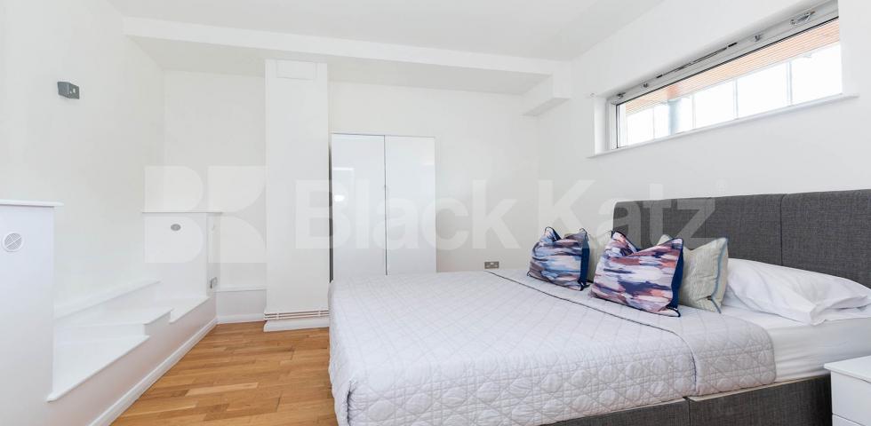 			STUNNING 1 BED WAREHOUSE APARTMENT, 1 Bedroom, 1 bath, 1 reception Flat			 ABILITY PLAZA-KINGSLAND ROAD, DALSTON/HAGGERSTON